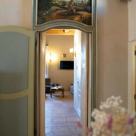 Palazzo Laureano - Dimora Storica